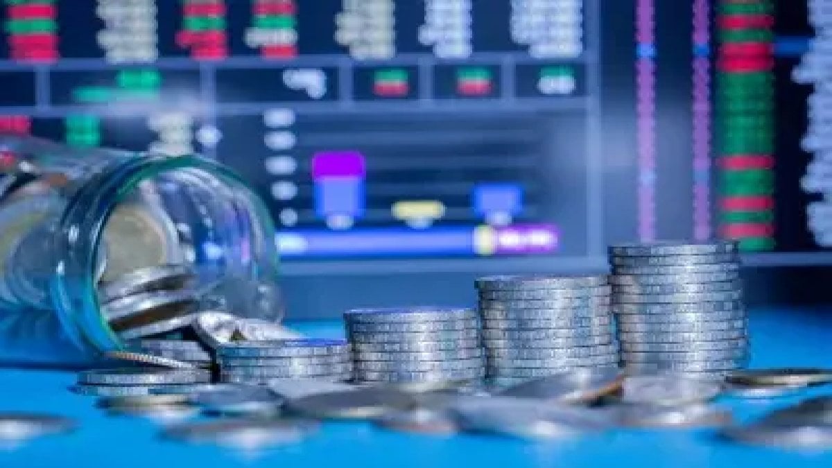 Platin fiyatları dolar karşısında direnmeye devam ediyor