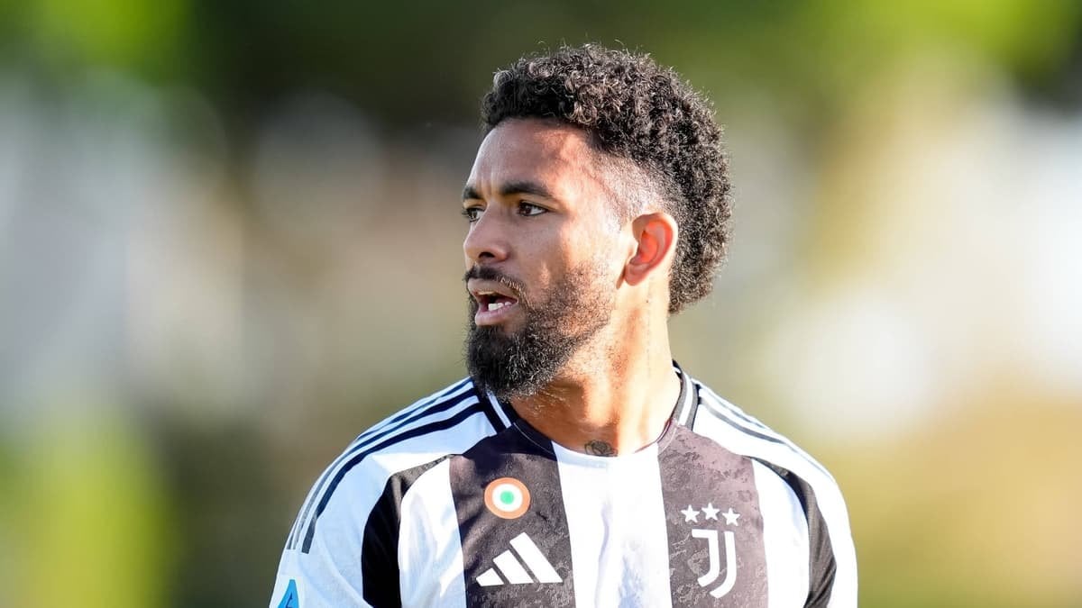 Fenerbahçe istiyordu! Douglas Luiz'in yeni adresi belli oldu