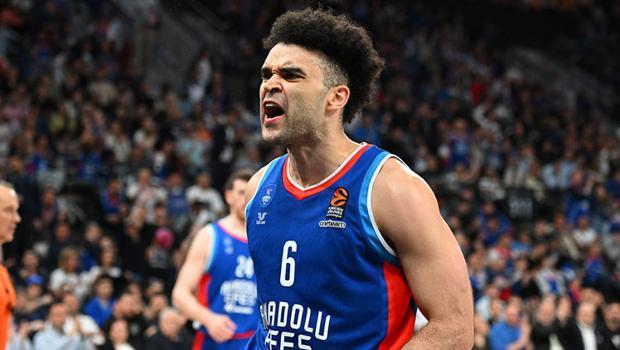 Anadolu Efes'ten ayrılan Elijah Bryant'ın yeni takımı belli oldu!