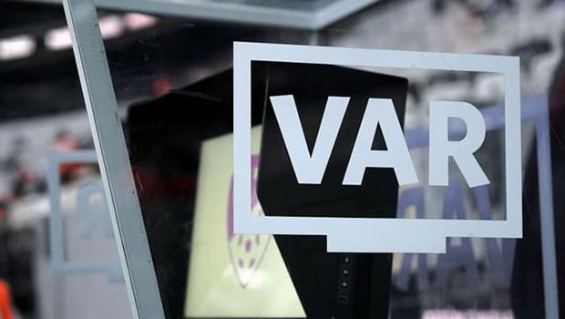 Trabzonspor - Beşiktaş maçının VAR hakemi açıklandı