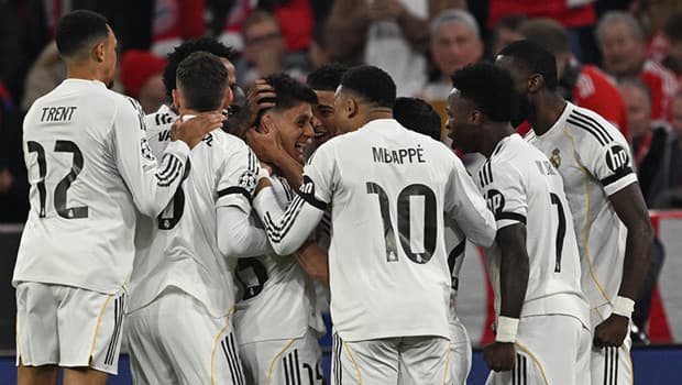 Şampiyonlar Ligi'nde Arda Güler şov var! İki inanılmaz golle Real Madrid'i sırtında taşıyor