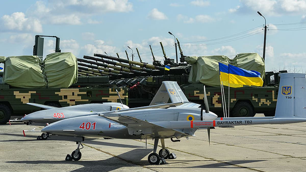 Zelenski duyurdu: Savunma şirketleriyle işbirliği yapmak istiyoruz