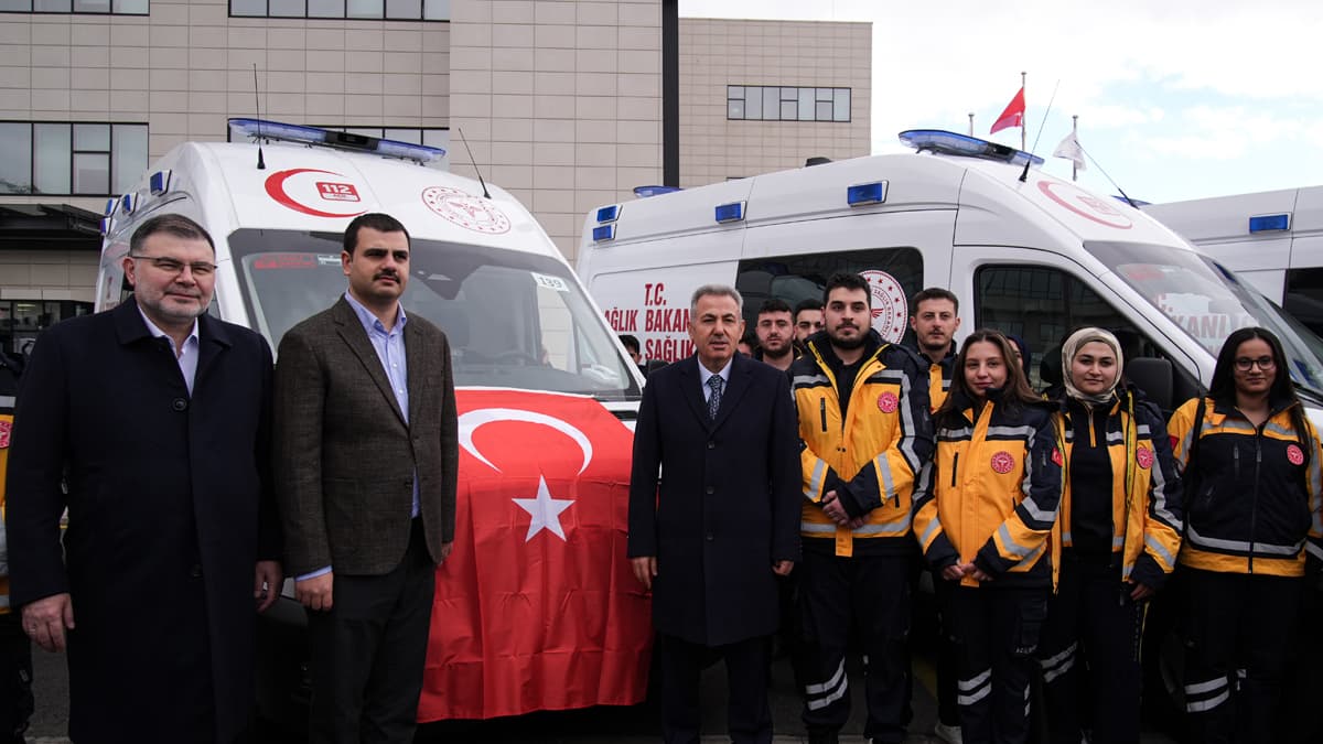 İzmir'in acil sağlık gücü arttı! Vakalara ulaşma süresi 7 dakikanın altına indi