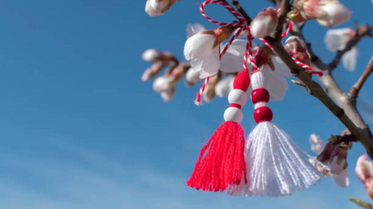 Marteniçka nedir? Marteniçka bilekliğinin hikayesi nedir? Marteniçka ne zaman takılır?